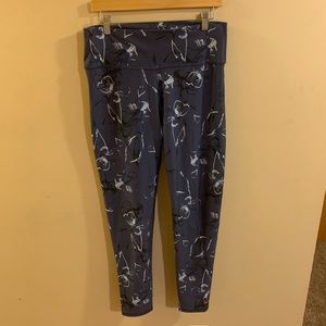 LOT Women’s Fablebtics Long Leggings